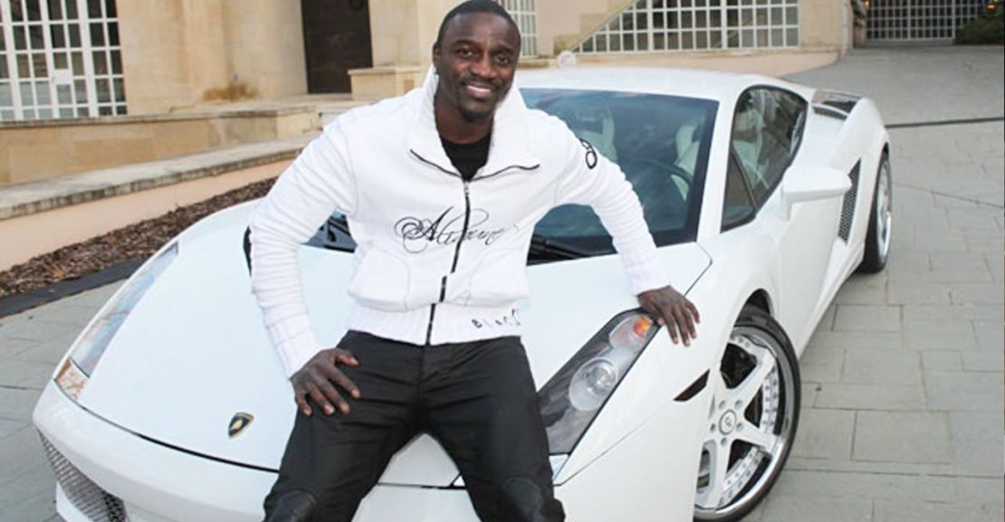 Foto del auto de Akon - Porsche Panamera