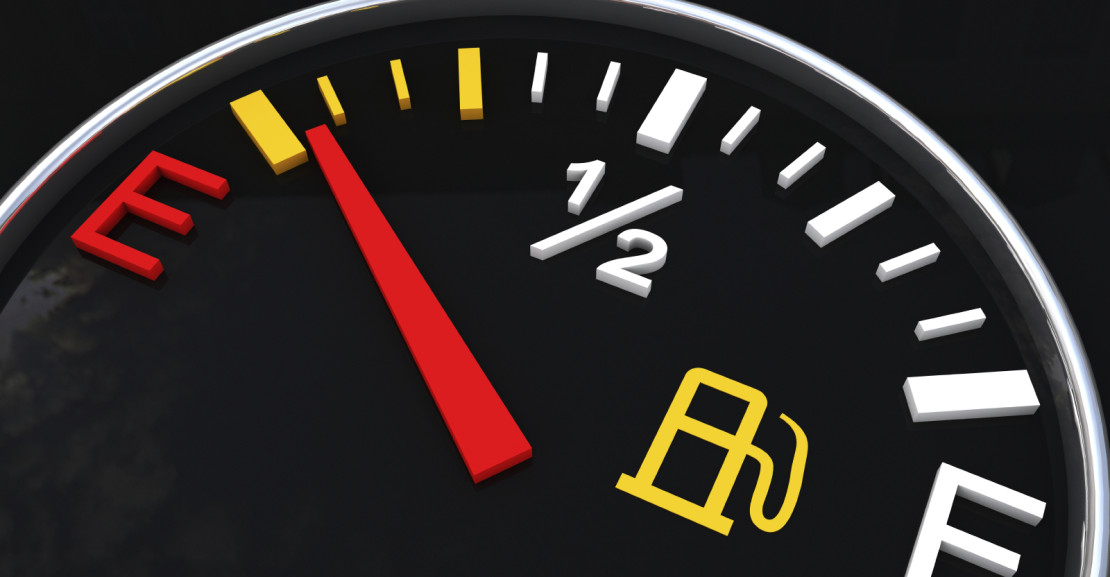 How To Know The Position Of Your Car Fuel Tank With The Fuel Gauge
